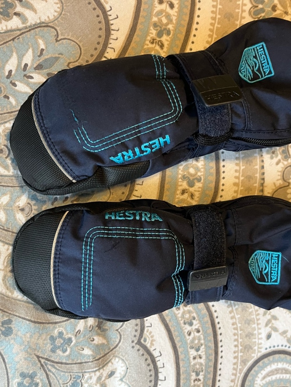 Hestra Navy and Black Glove Label Detail